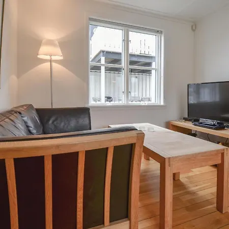Holiday home Rejen 221