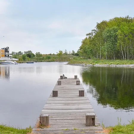 Дом отдыха Rejen 221 *